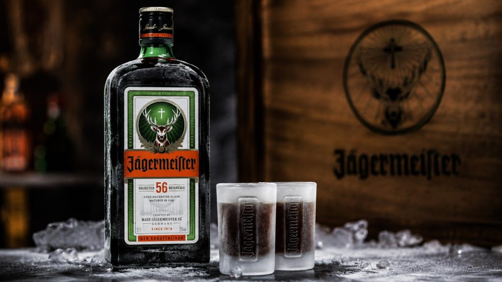 Jägermeister — cena 2026: ziołowa legenda i ekonomia mrożonego shota